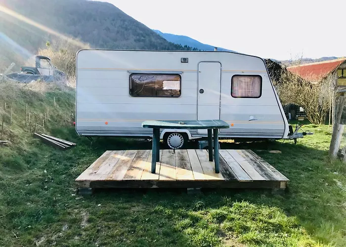 La Caravane De La Tuilerie